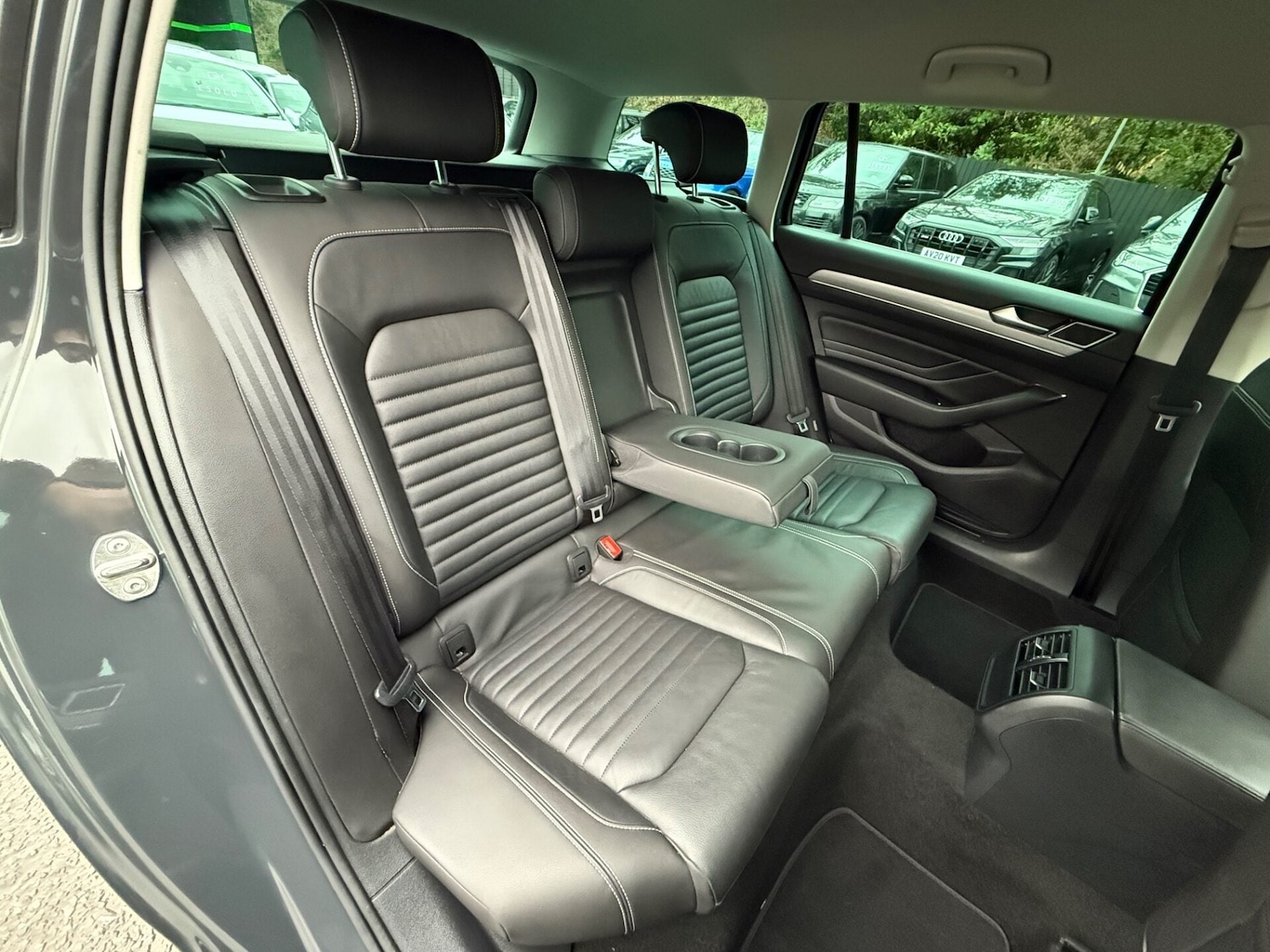 Used Volkswagen Passat 2020 for sale - 76748086: Photo 27