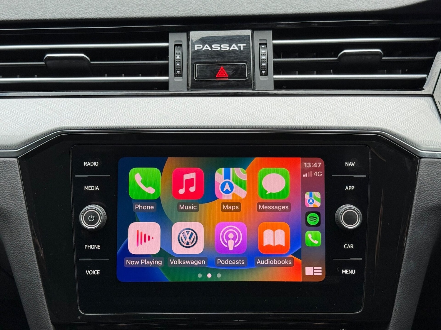 Used Volkswagen Passat 2020 for sale - 76748086: Photo 3