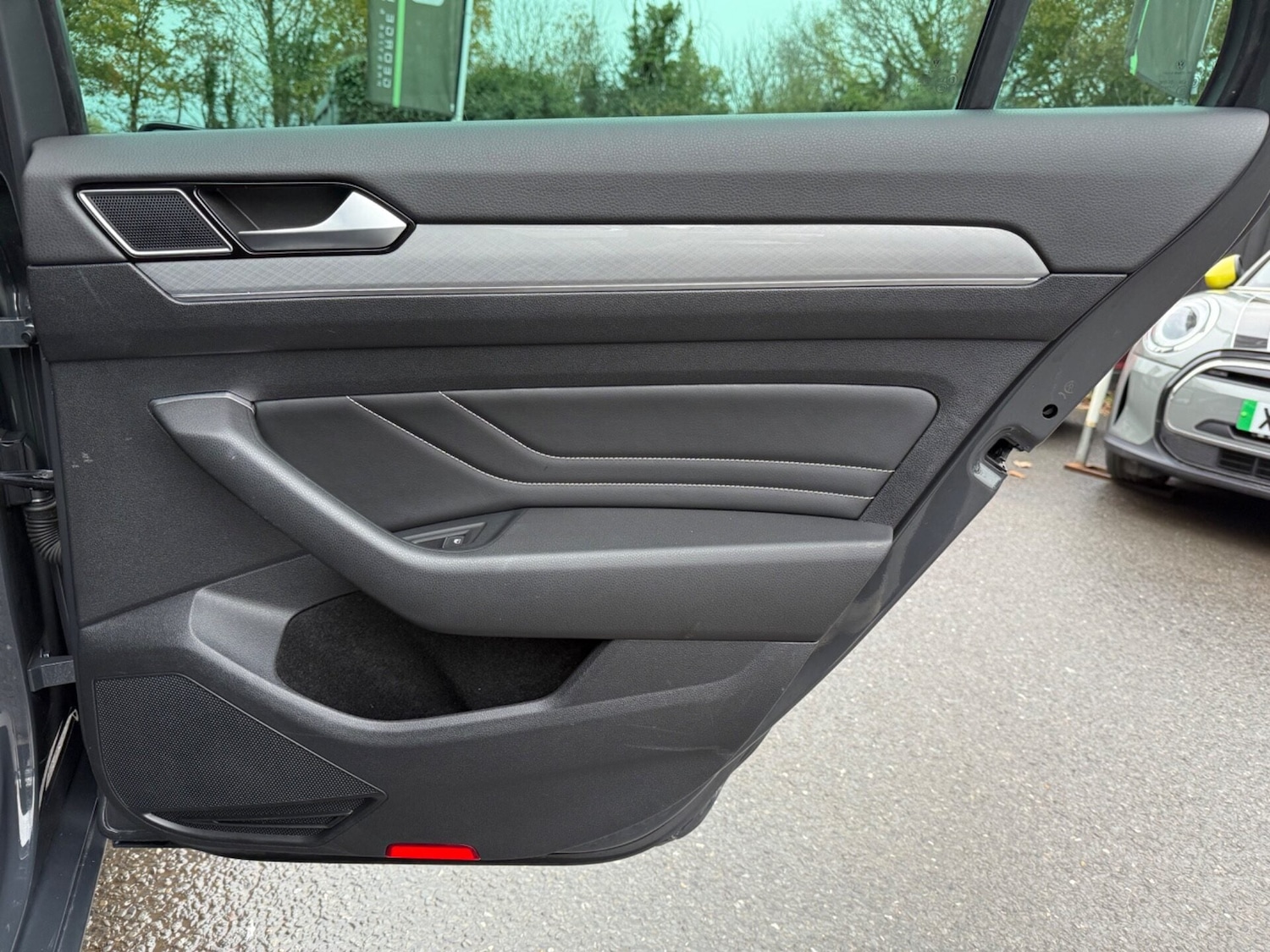 Used Volkswagen Passat 2020 for sale - 76748086: Photo 31