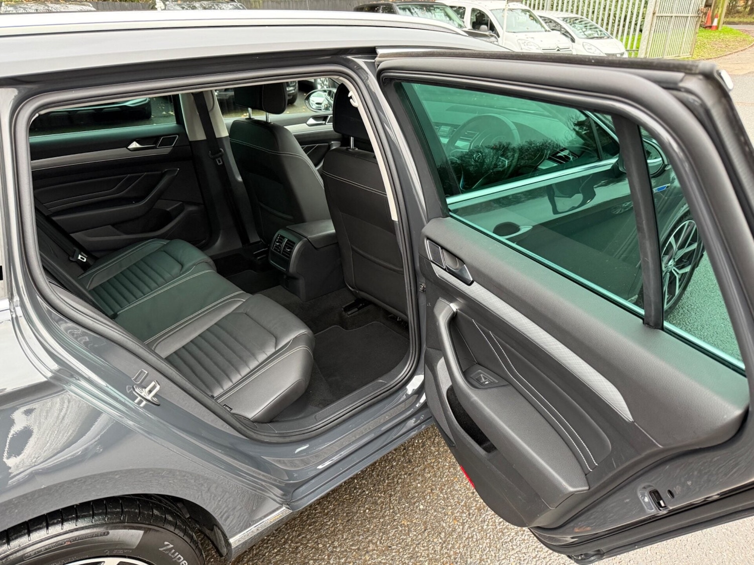 Used Volkswagen Passat 2020 for sale - 76748086: Photo 32