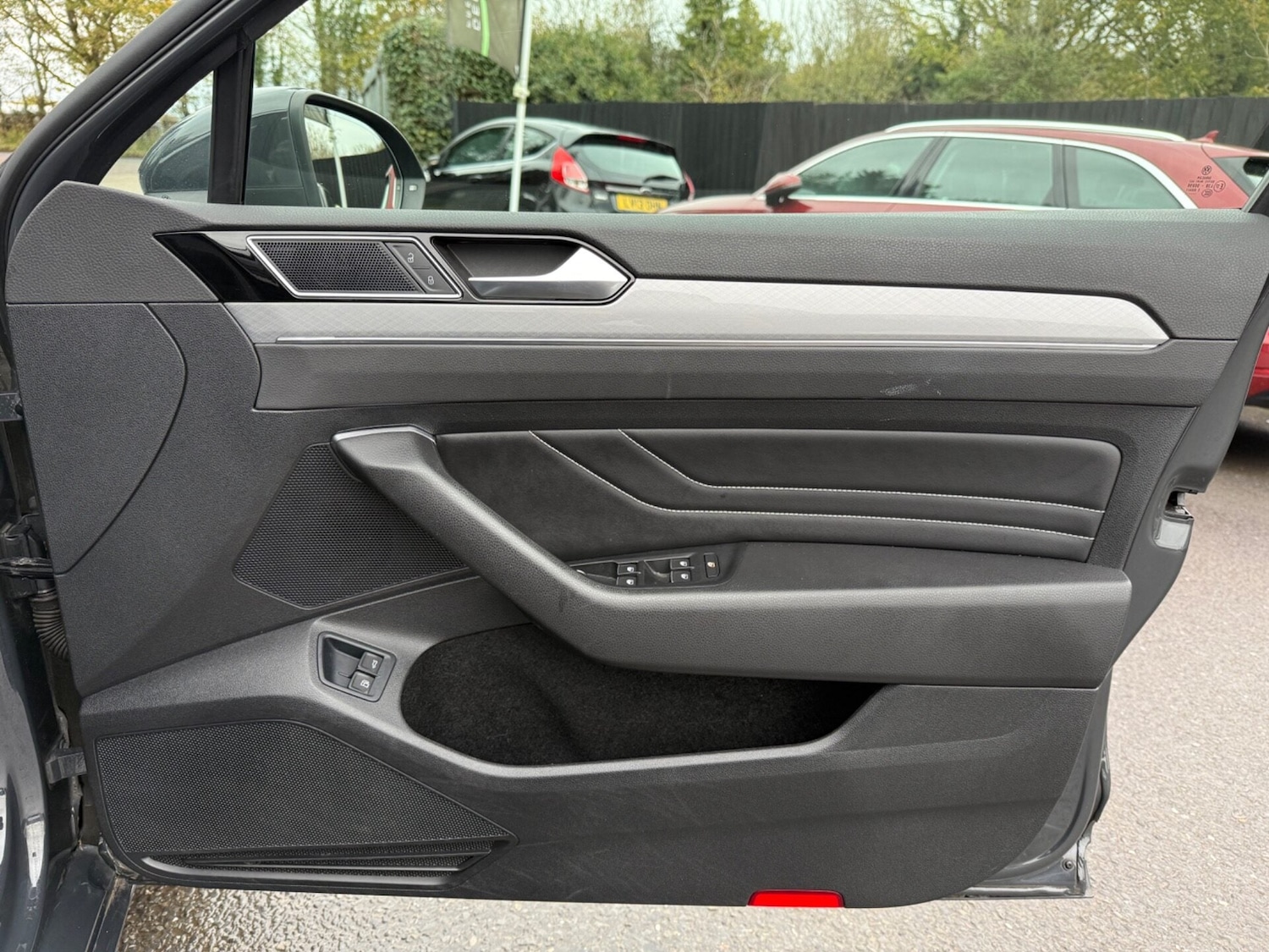 Used Volkswagen Passat 2020 for sale - 76748086: Photo 33