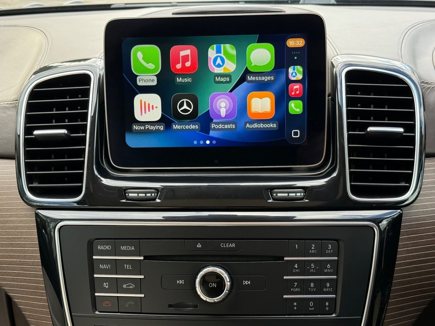 Used Mercedes-Benz GLS 2018 for sale - 78213396: Photo 11