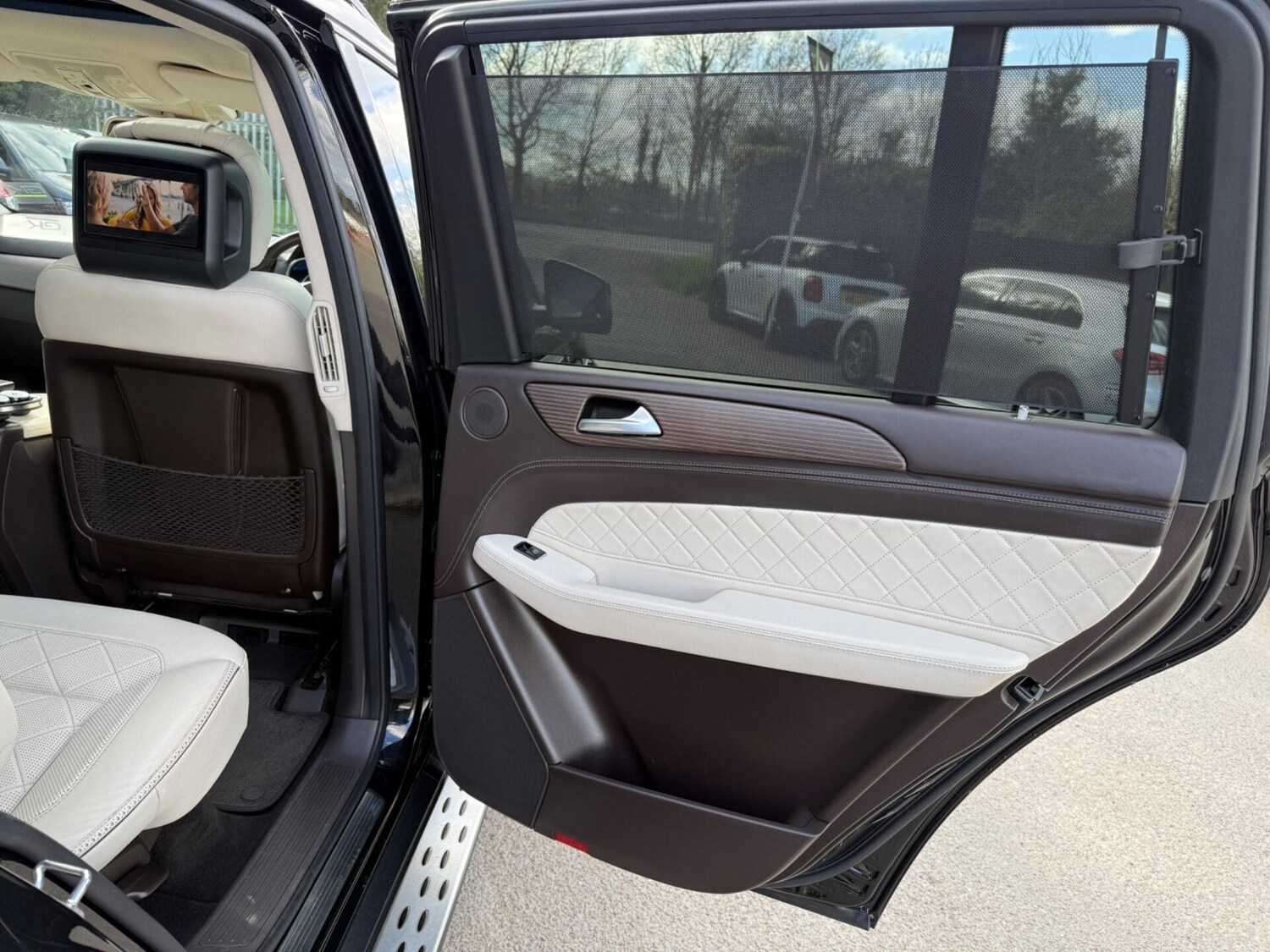 Used Mercedes-Benz GLS 2018 for sale - 78213396: Photo 36