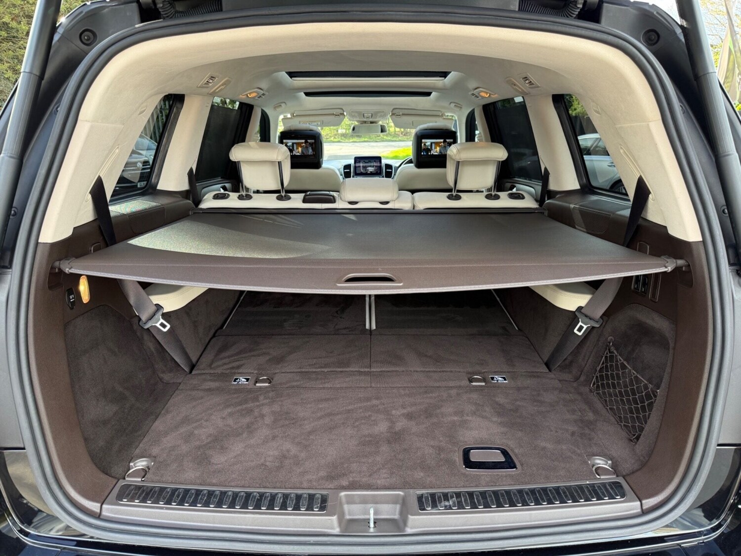 Used Mercedes-Benz GLS 2018 for sale - 78213396: Photo 76