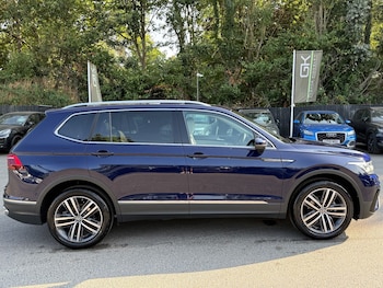Used Volkswagen Tiguan Allspace 2023 for sale - 79245986: Photo