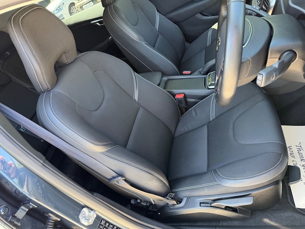 Used Volvo V40 2019 for sale - 75426253: Photo 29