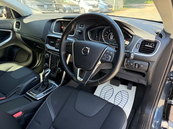 Used Volvo V40 2019 for sale - 75426253: Photo 31