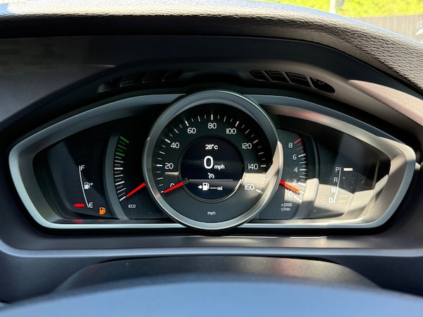 Used Volvo V40 2019 for sale - 75426253: Photo 34