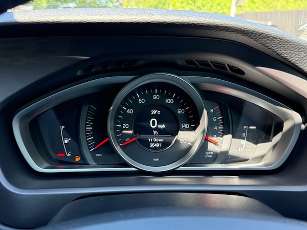 Used Volvo V40 2019 for sale - 75426253: Photo 35