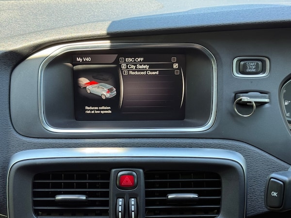 Used Volvo V40 2019 for sale - 75426253: Photo 39