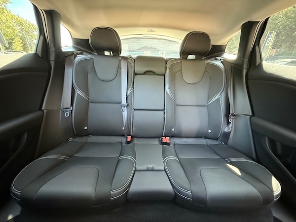 Used Volvo V40 2019 for sale - 75426253: Photo 5