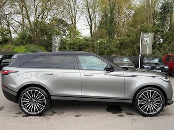 Used Land Rover Range Rover Velar 2017 for sale - 78281310: Photo