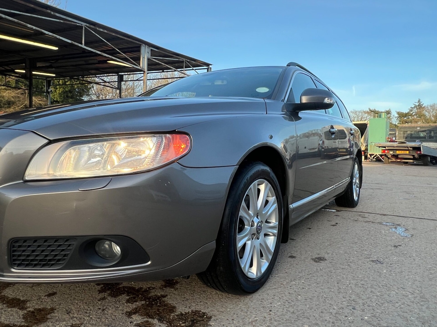 Used Volvo V70 2010 for sale - 77733819: Photo 35