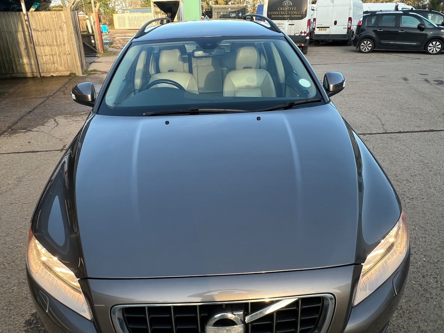 Used Volvo V70 2010 for sale - 77733819: Photo 37