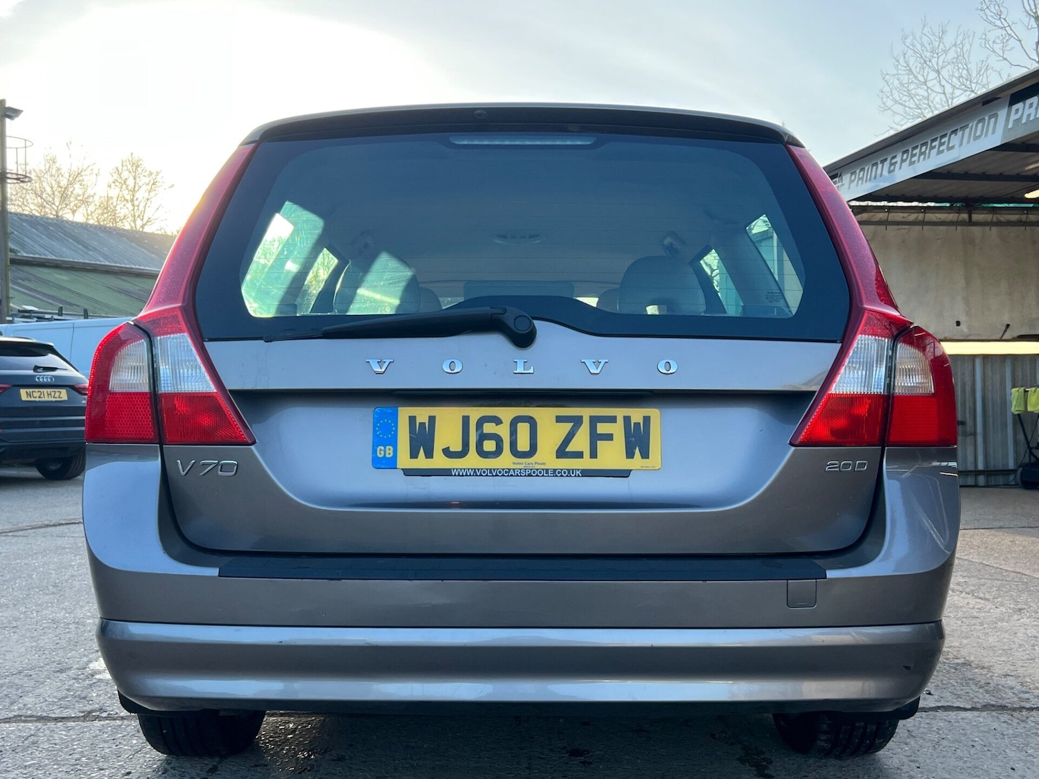 Used Volvo V70 2010 for sale - 77733819: Photo 5
