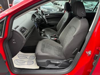 Used Volkswagen Golf 2017 for sale - 79672904: Photo