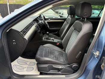 Used Volkswagen Passat 2016 for sale - 79391884: Photo