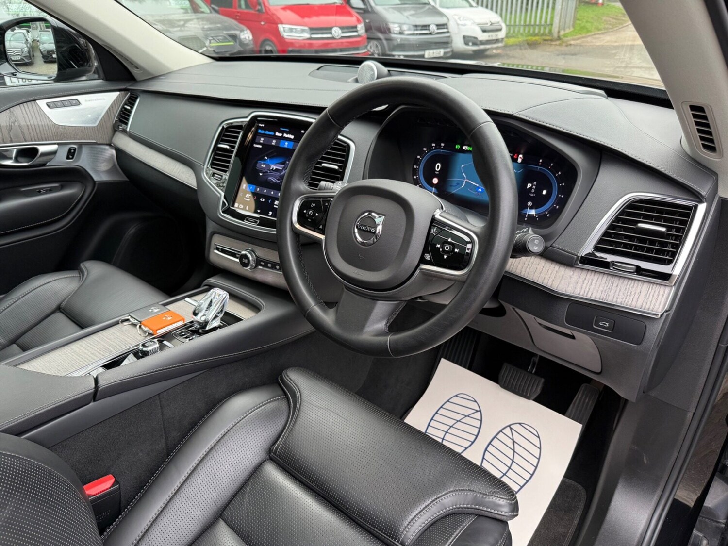 Used Volvo XC90 2023 for sale - 77844850: Photo 15