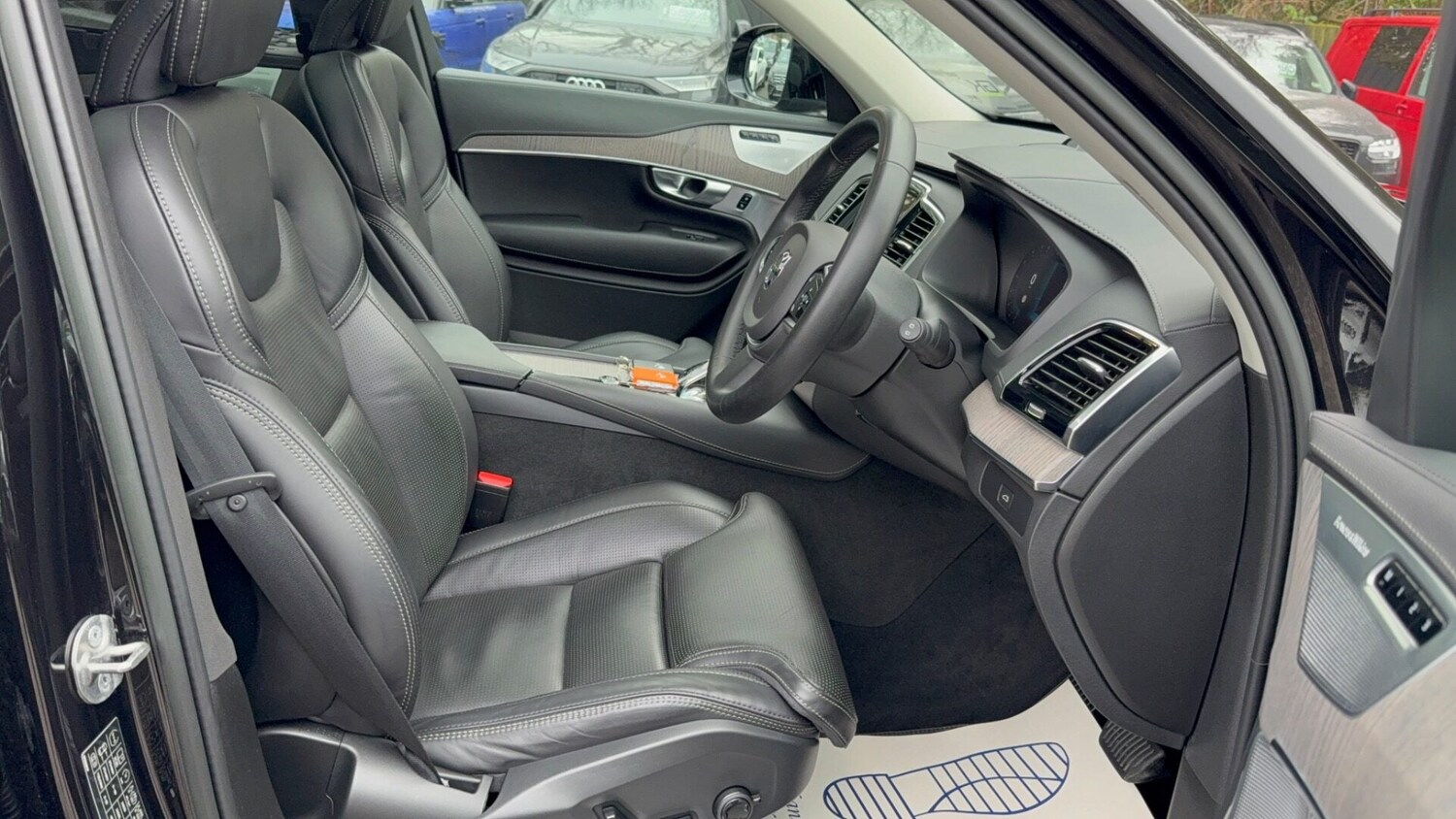 Used Volvo XC90 2023 for sale - 77844850: Photo 37