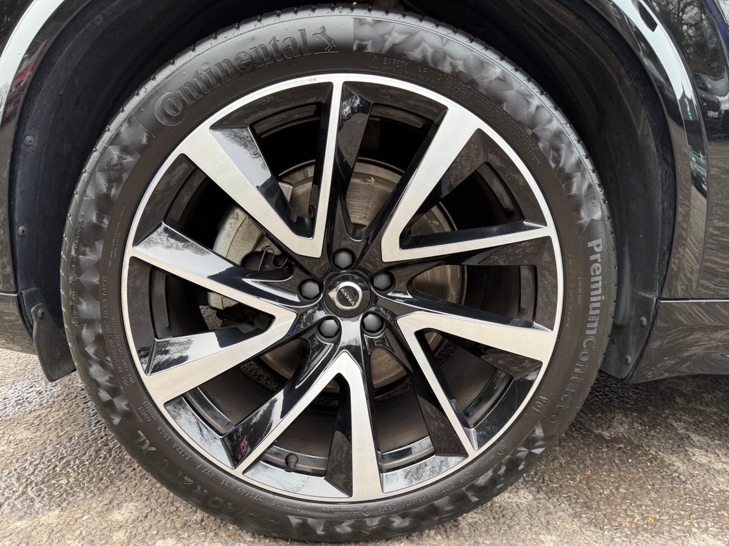 Used Volvo XC90 2023 for sale - 77844850: Photo 77