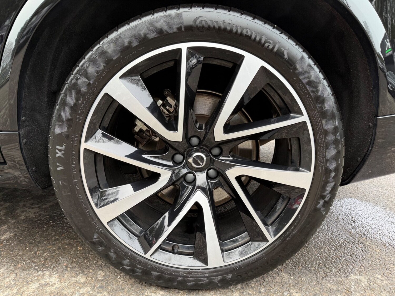 Used Volvo XC90 2023 for sale - 77844850: Photo 79