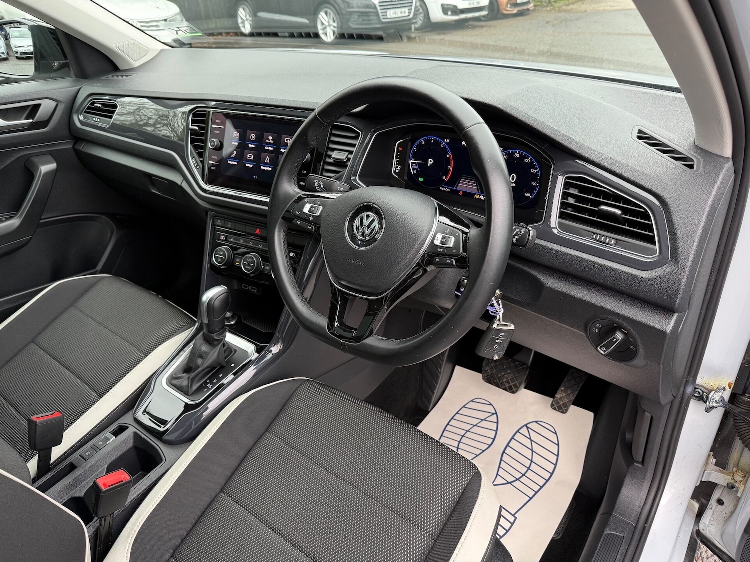 Used Volkswagen T-Roc 2019 for sale - 77195251: Photo 16