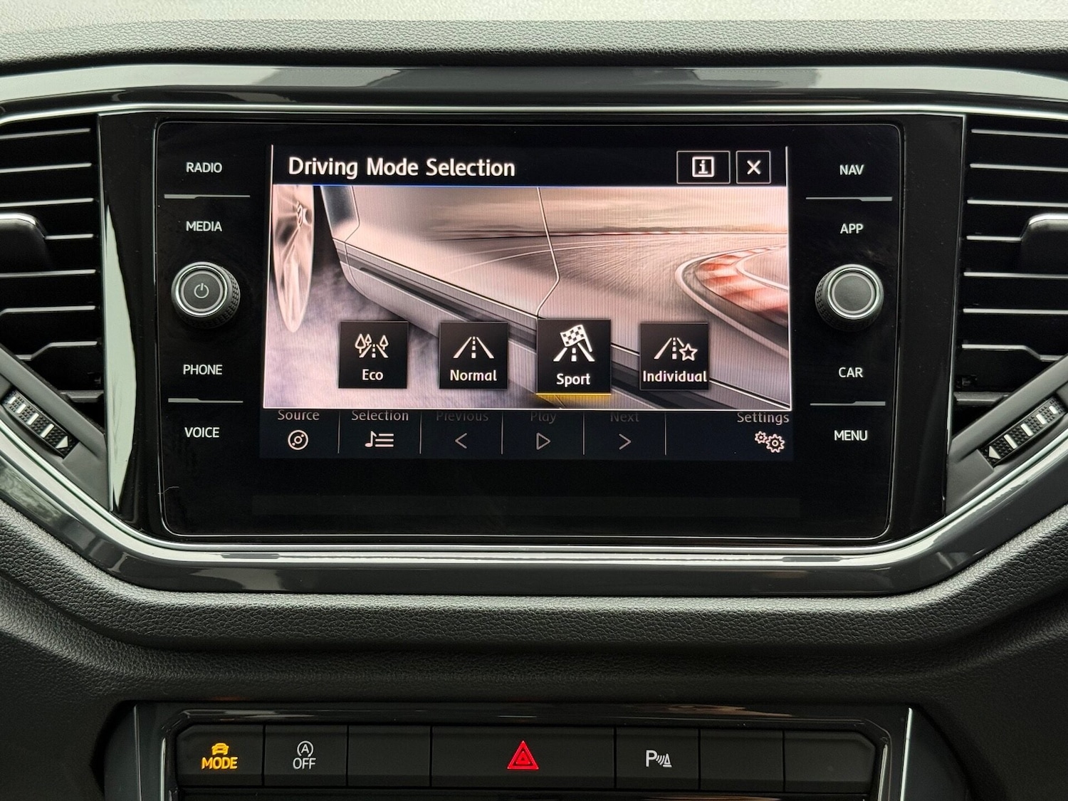 Used Volkswagen T-Roc 2019 for sale - 77195251: Photo 47