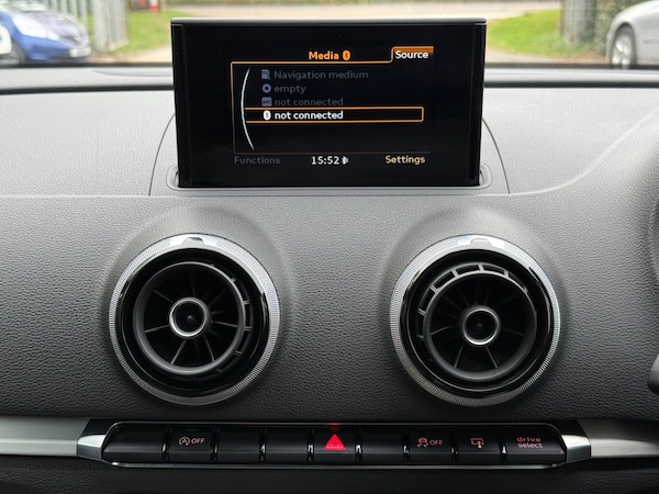 Used Audi S3 2015 for sale - 76305011: Photo 37