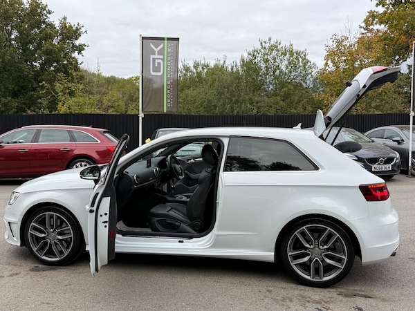 Used Audi S3 2015 for sale - 76305011: Photo 9
