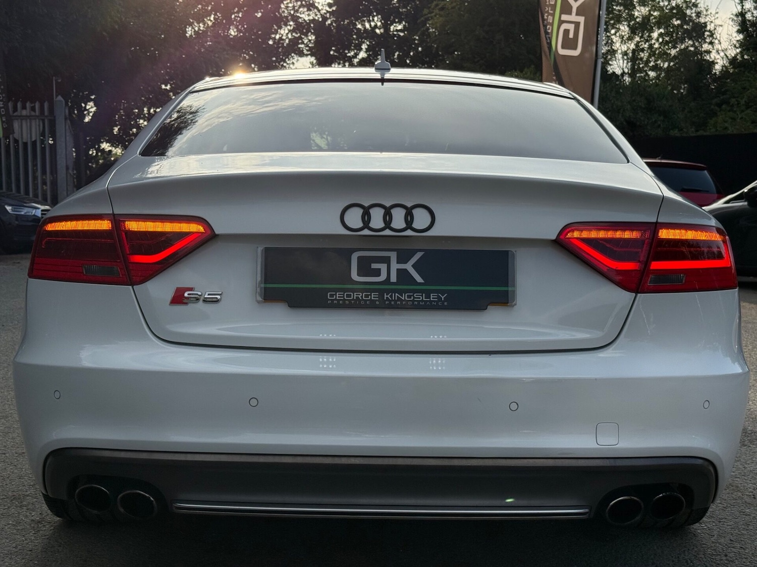 Vehicle 22