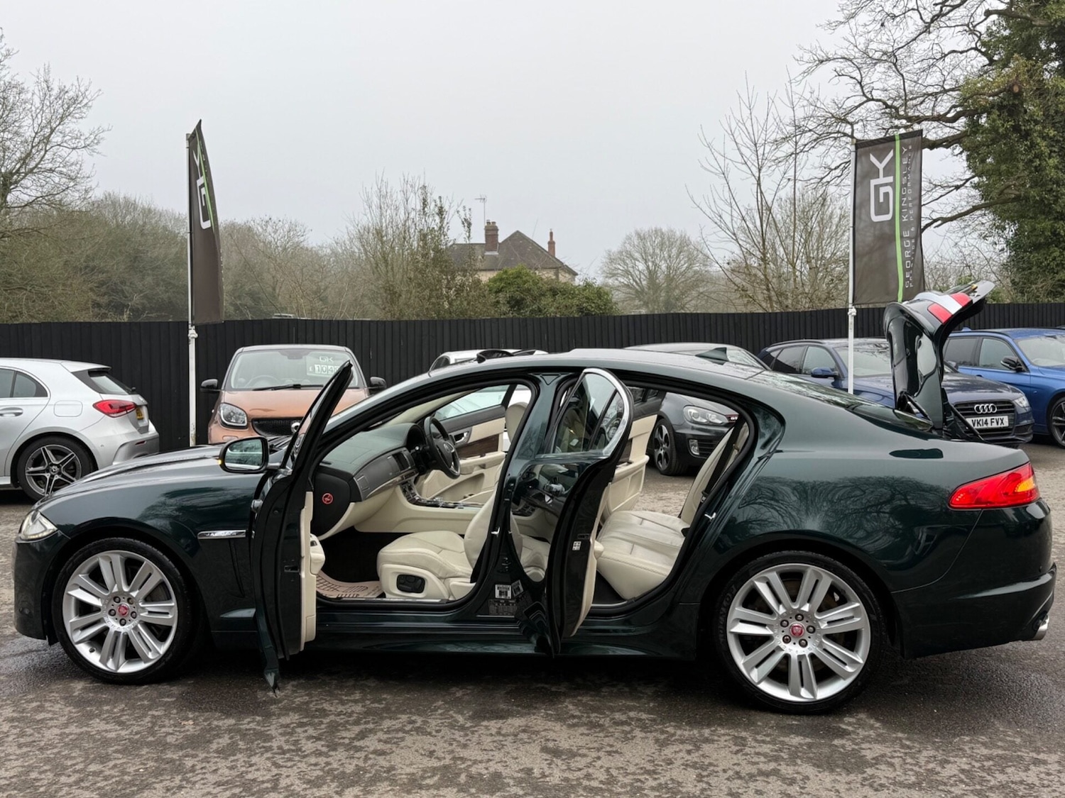 Used Jaguar XF 2014 for sale - 77844854: Photo 19