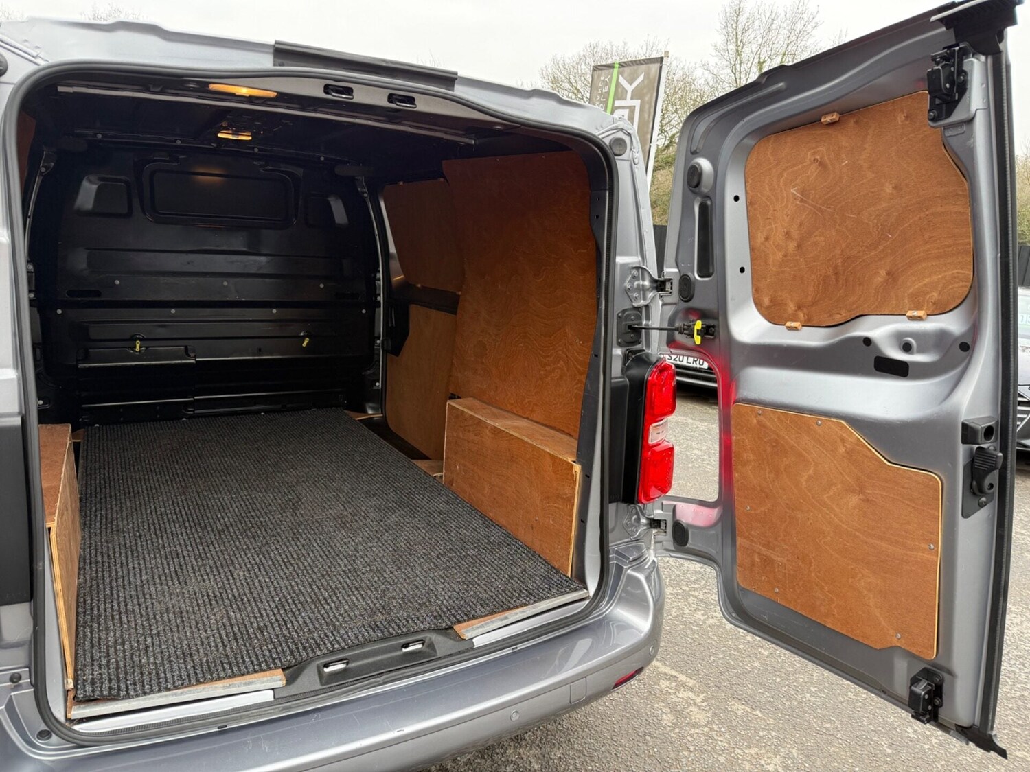 Used Vauxhall Vivaro 2022 for sale - 77340656: Photo 36