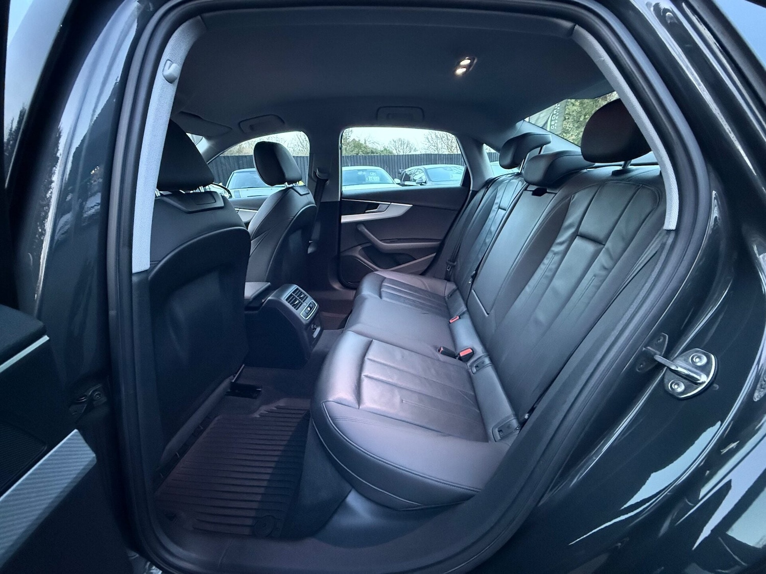 Used Audi A4 2019 for sale - 77164722: Photo 26