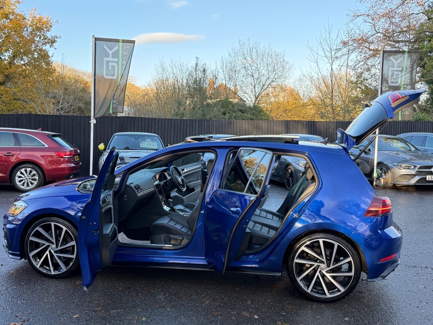 Used Volkswagen Golf 2019 for sale - 76791371: Photo 23