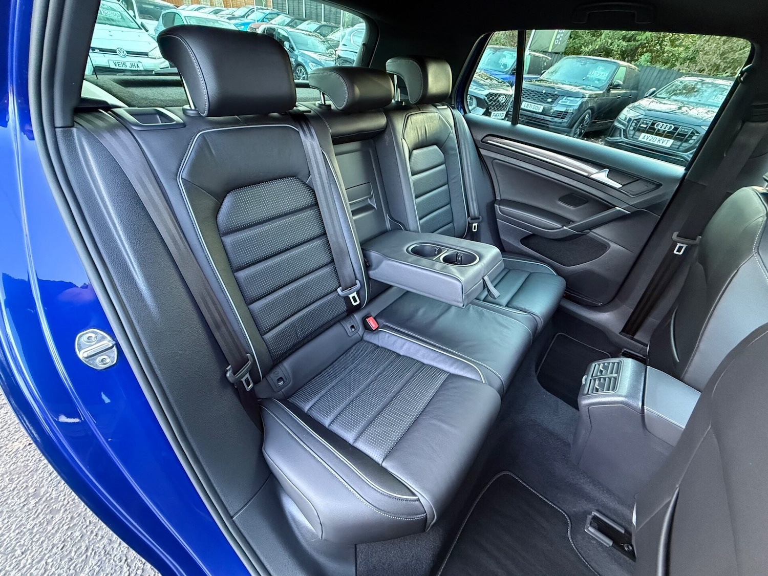 Used Volkswagen Golf 2019 for sale - 76791371: Photo 32