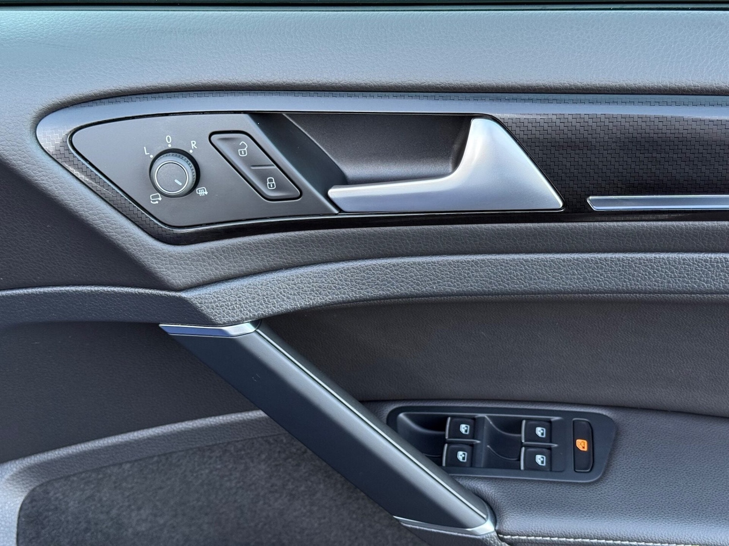 Used Volkswagen Golf 2019 for sale - 76791371: Photo 36