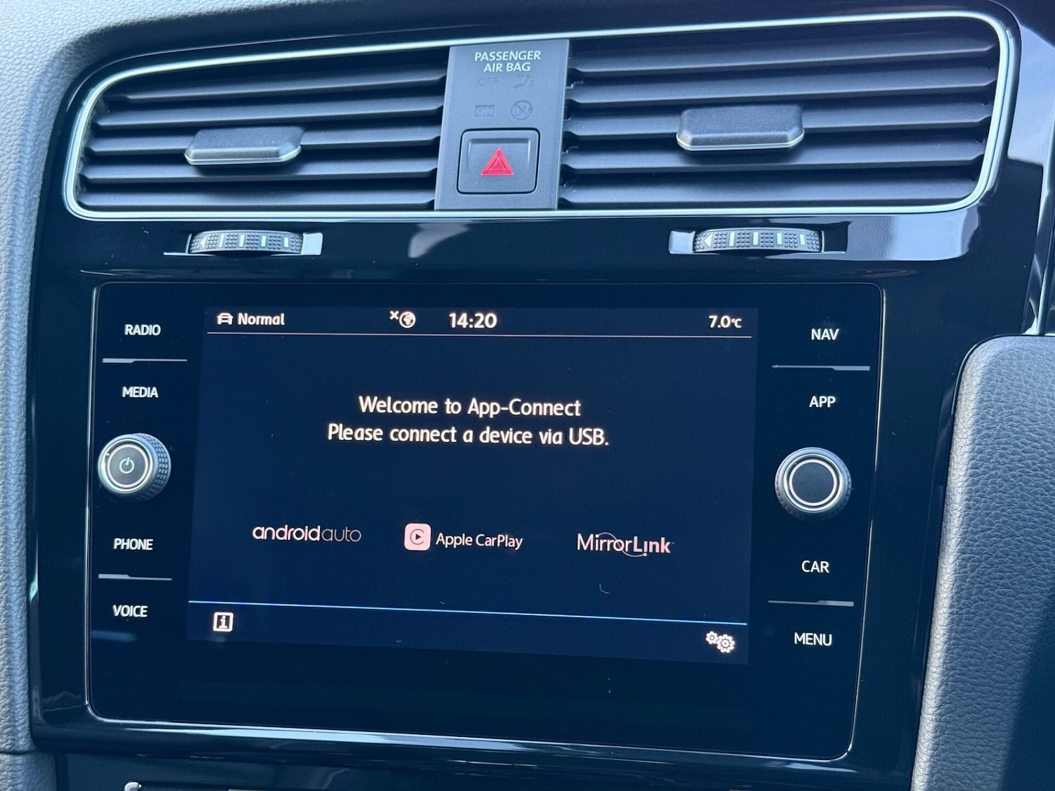 Used Volkswagen Golf 2019 for sale - 76791371: Photo 55