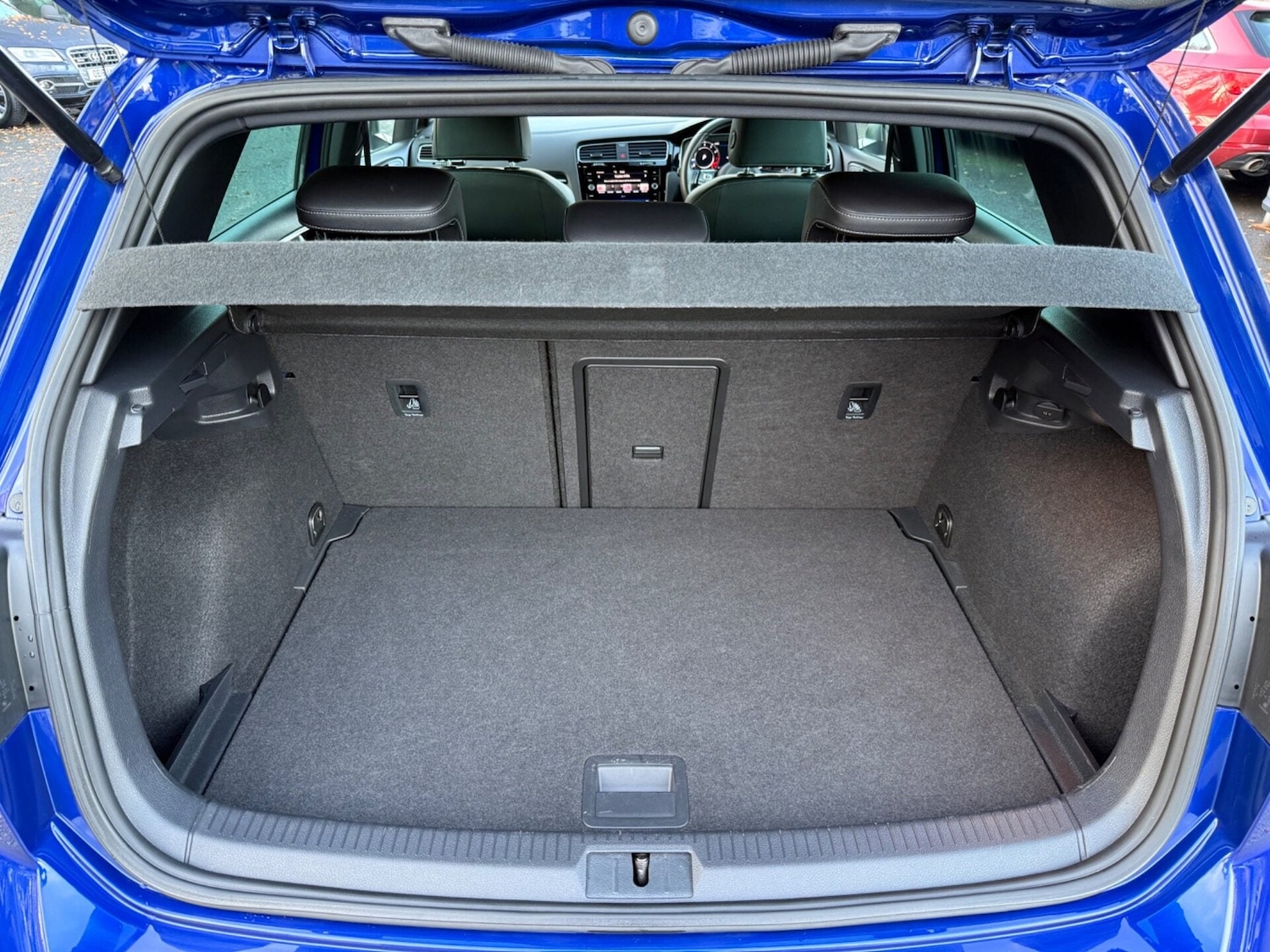 Used Volkswagen Golf 2019 for sale - 76791371: Photo 59