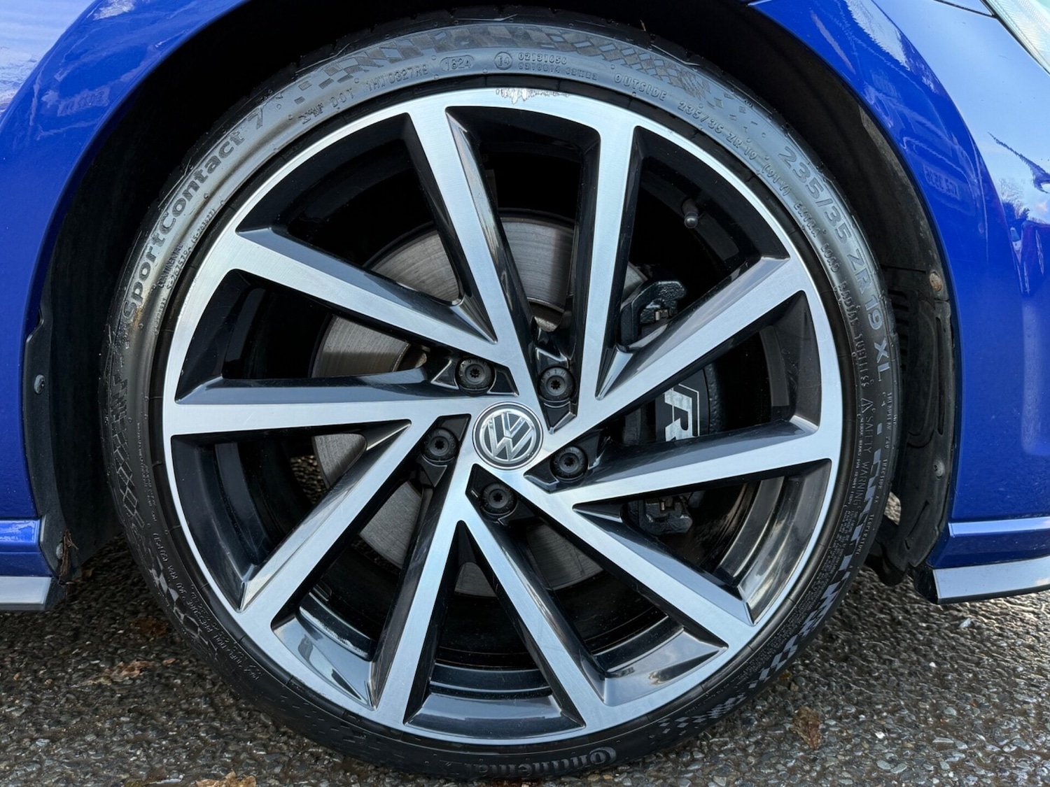 Used Volkswagen Golf 2019 for sale - 76791371: Photo 65