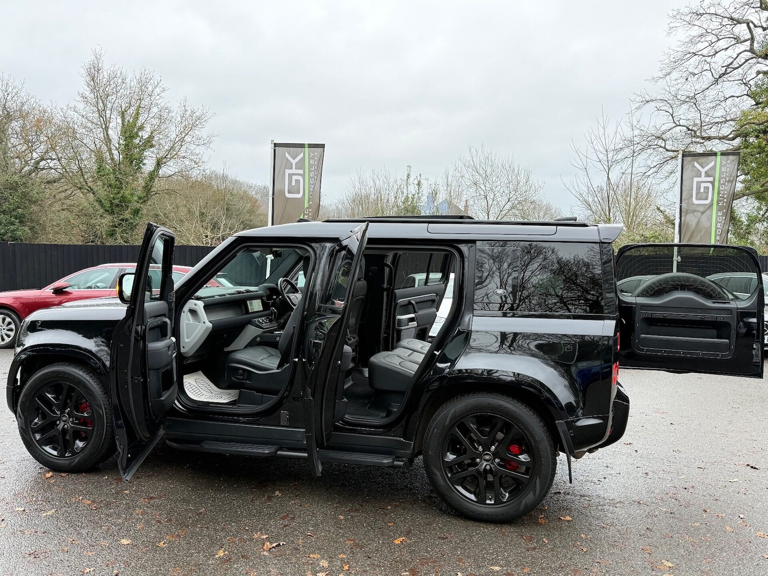 Used Land Rover Defender 2022 for sale - 76957115: Photo 22