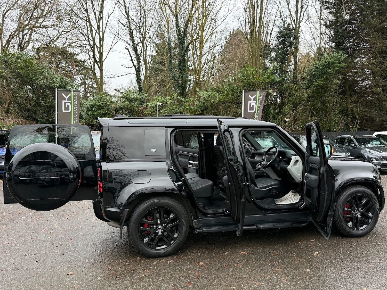 Used Land Rover Defender 2022 for sale - 76957115: Photo 23