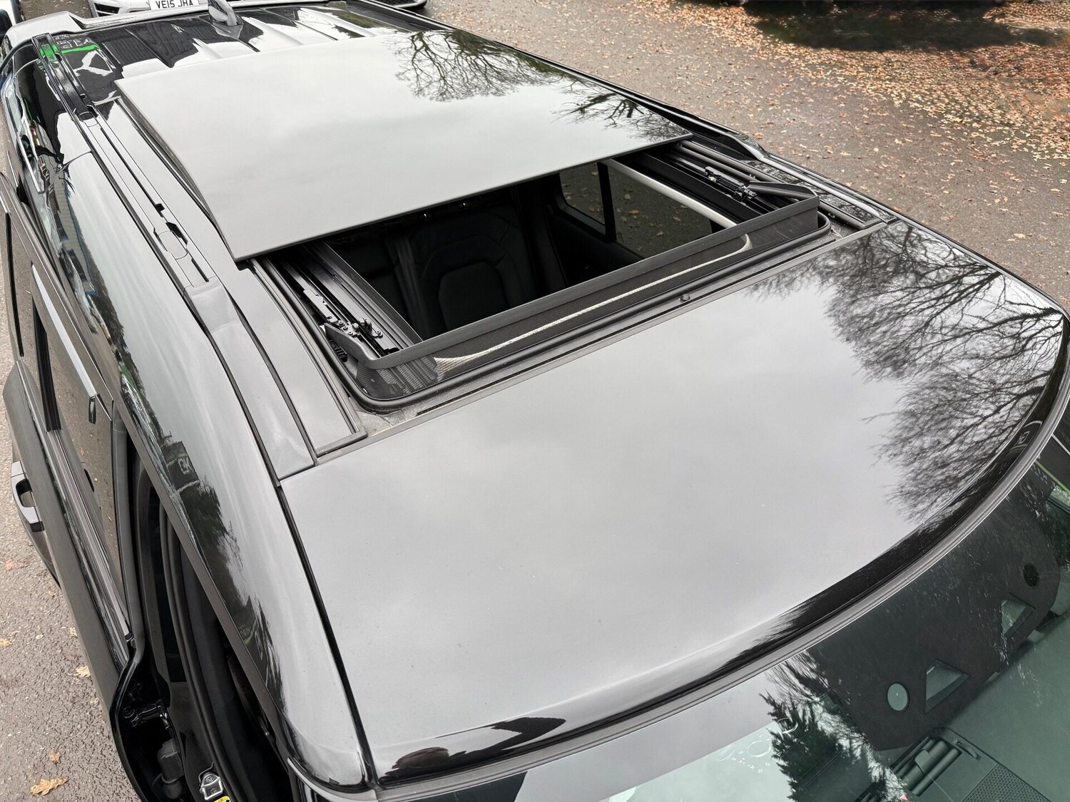 Used Land Rover Defender 2022 for sale - 76957115: Photo 25