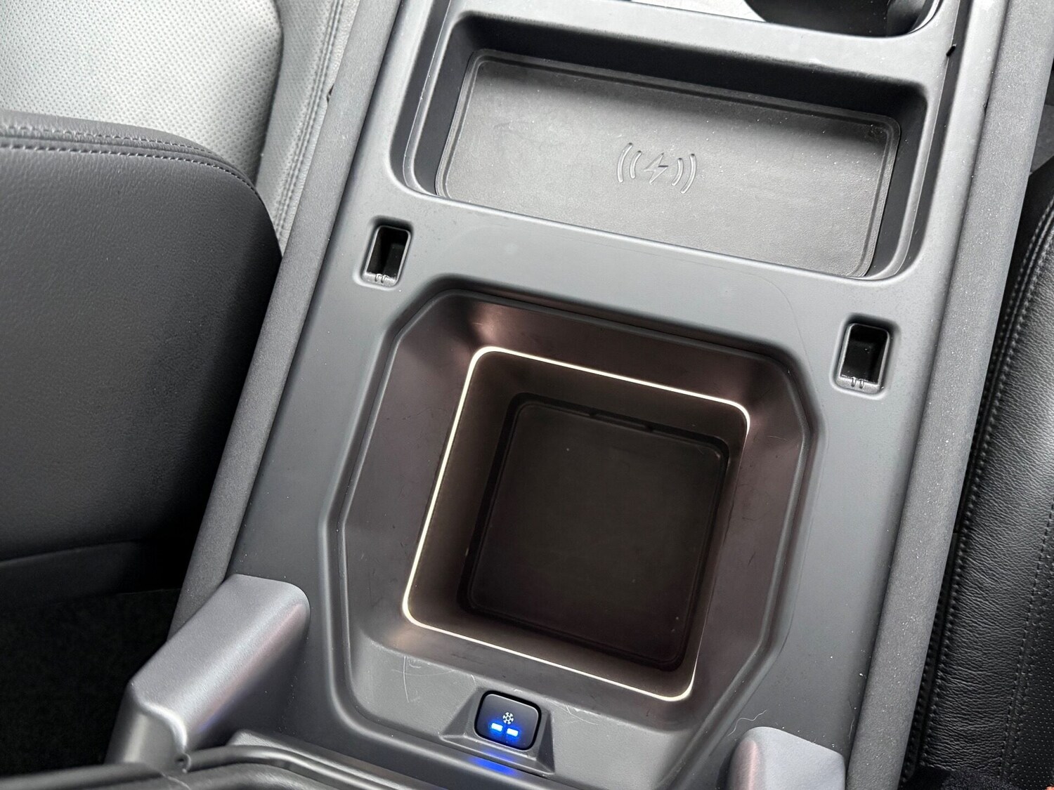 Used Land Rover Defender 2022 for sale - 76957115: Photo 49