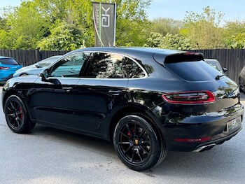 Used Porsche Macan 2018 for sale - 78495993: Photo