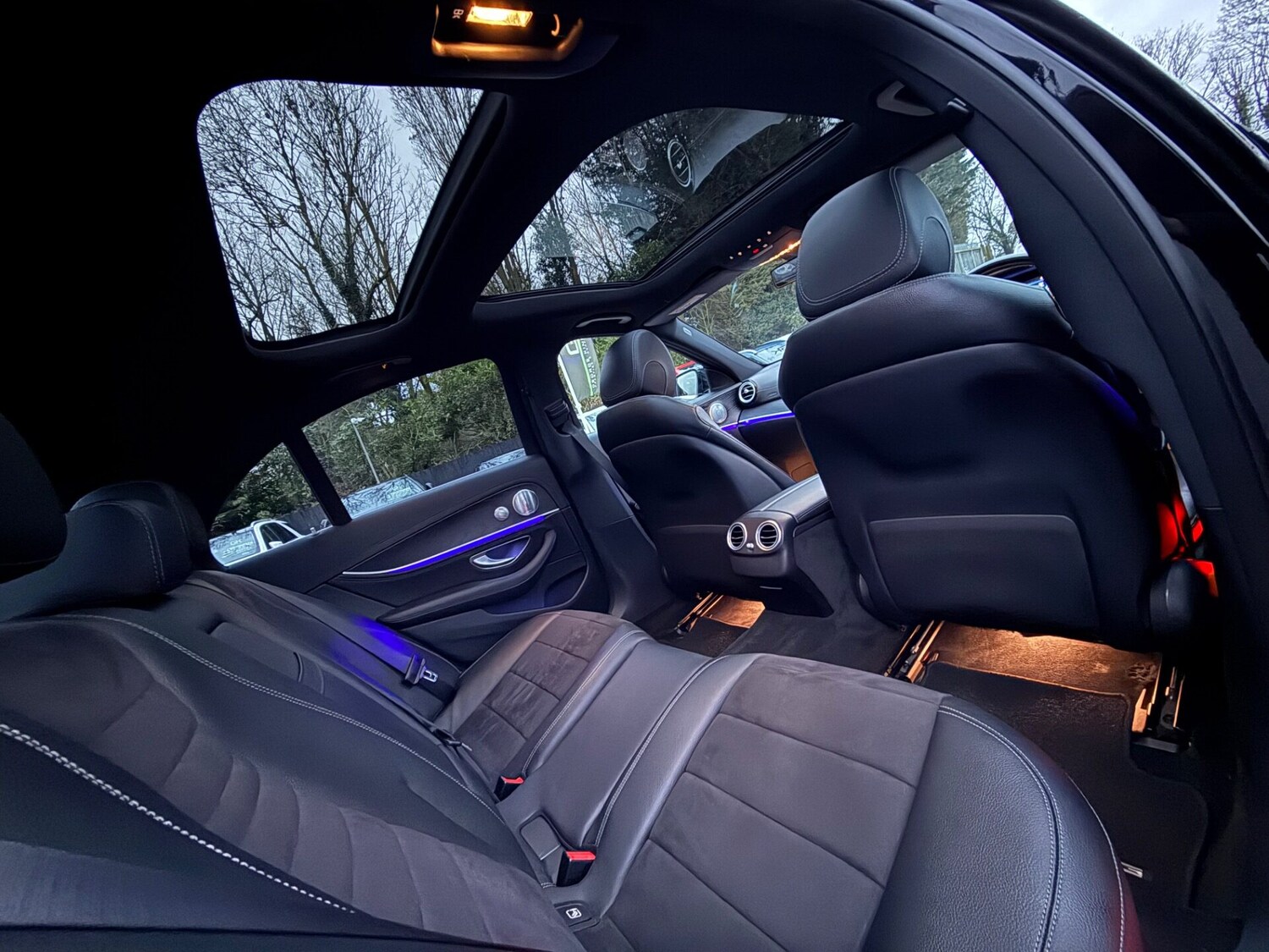 Used Mercedes-Benz E Class 2018 for sale - 77493852: Photo 35