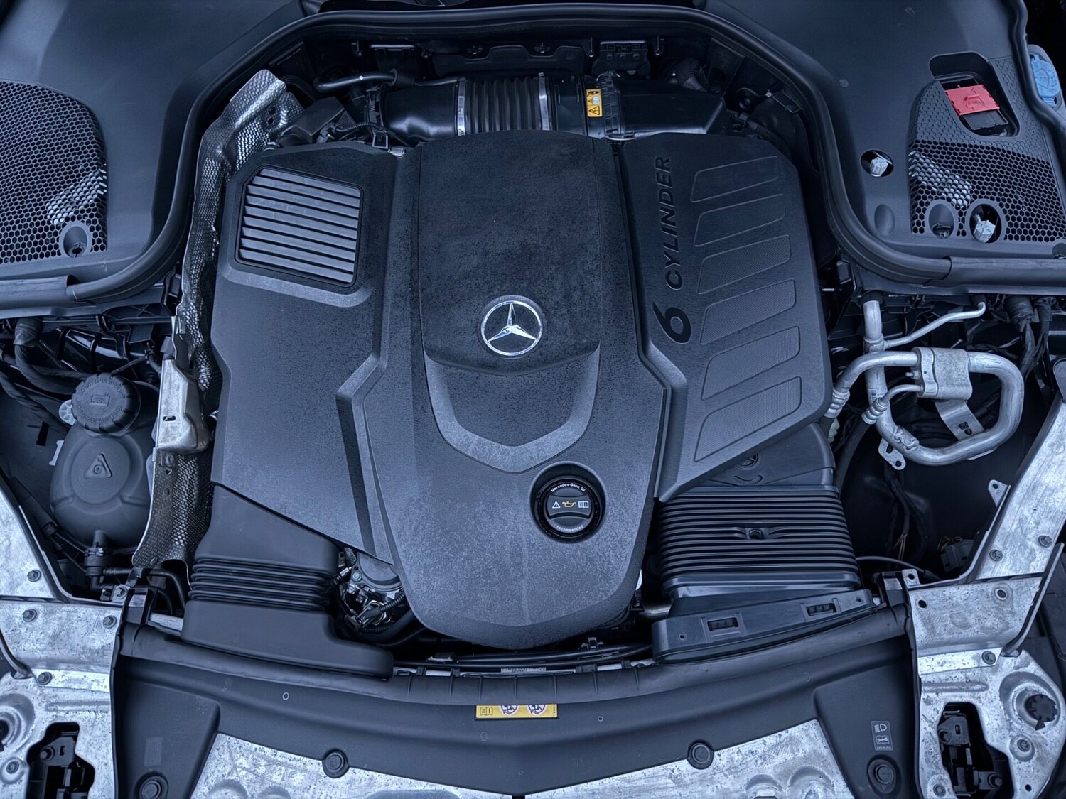 Used Mercedes-Benz E Class 2018 for sale - 77493852: Photo 65