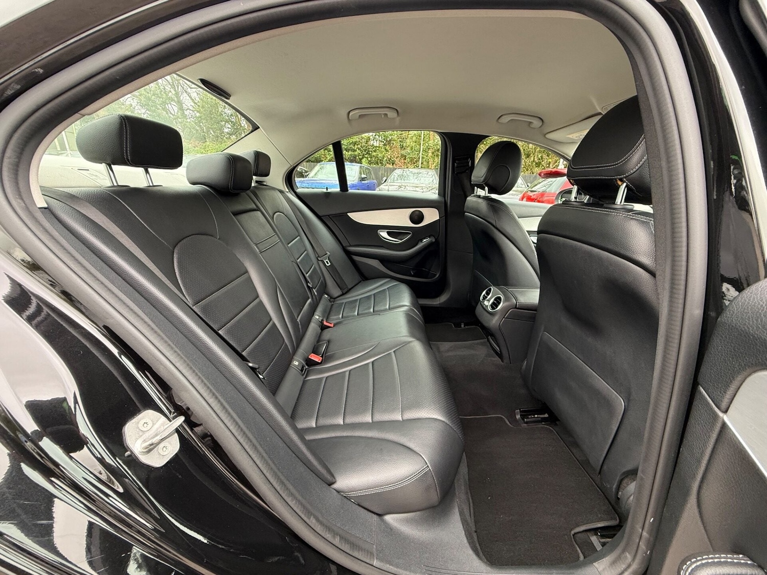 Used Mercedes-Benz C Class 2016 for sale - 78134857: Photo 17