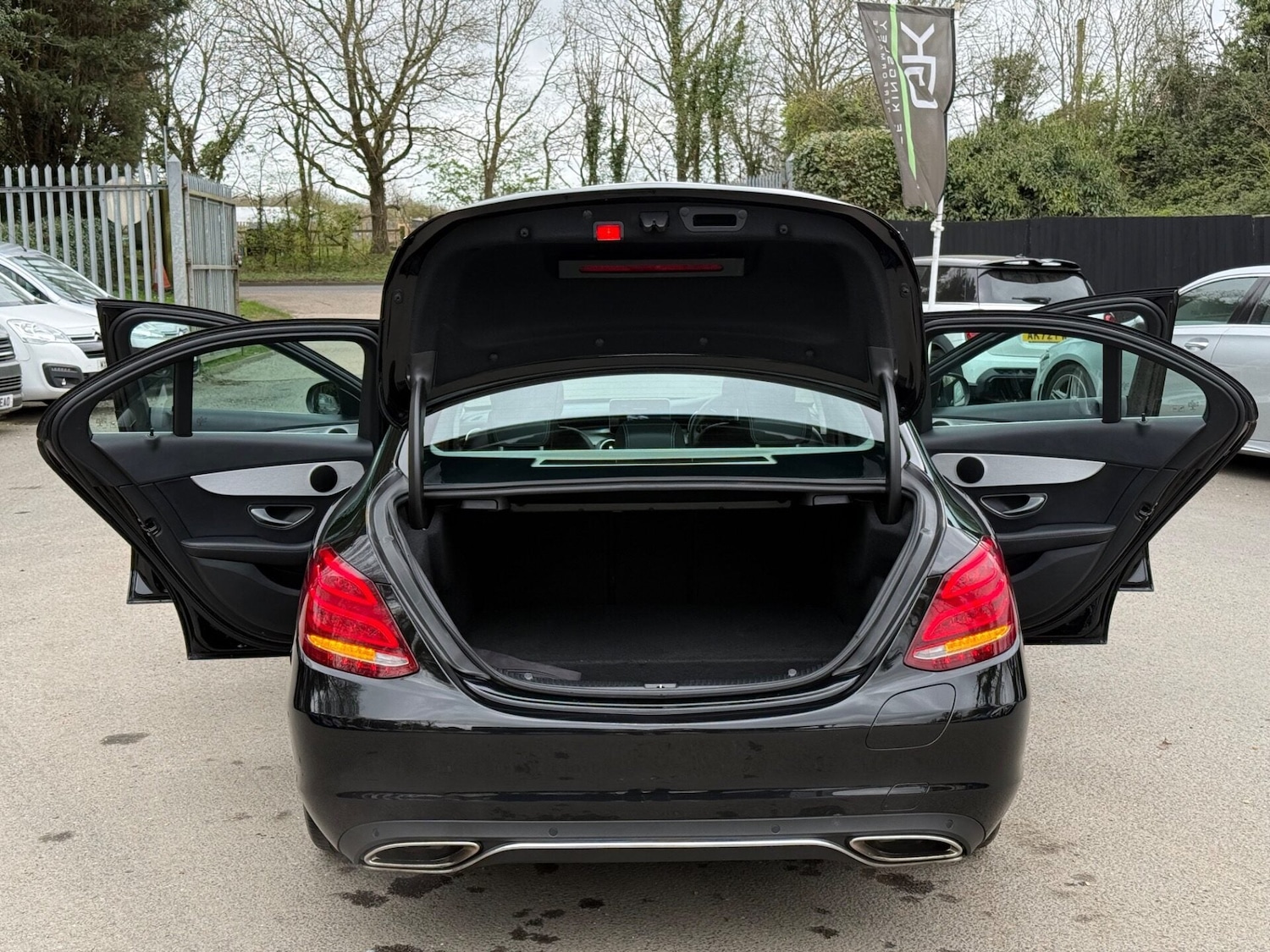 Used Mercedes-Benz C Class 2016 for sale - 78134857: Photo 21