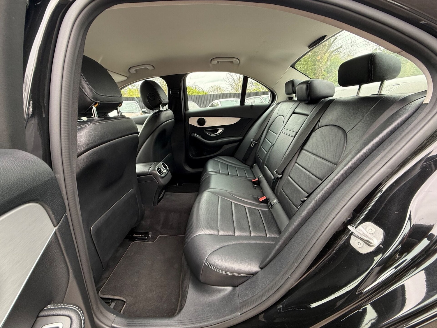 Used Mercedes-Benz C Class 2016 for sale - 78134857: Photo 25