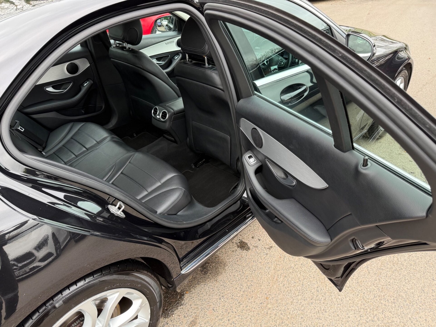 Used Mercedes-Benz C Class 2016 for sale - 78134857: Photo 29